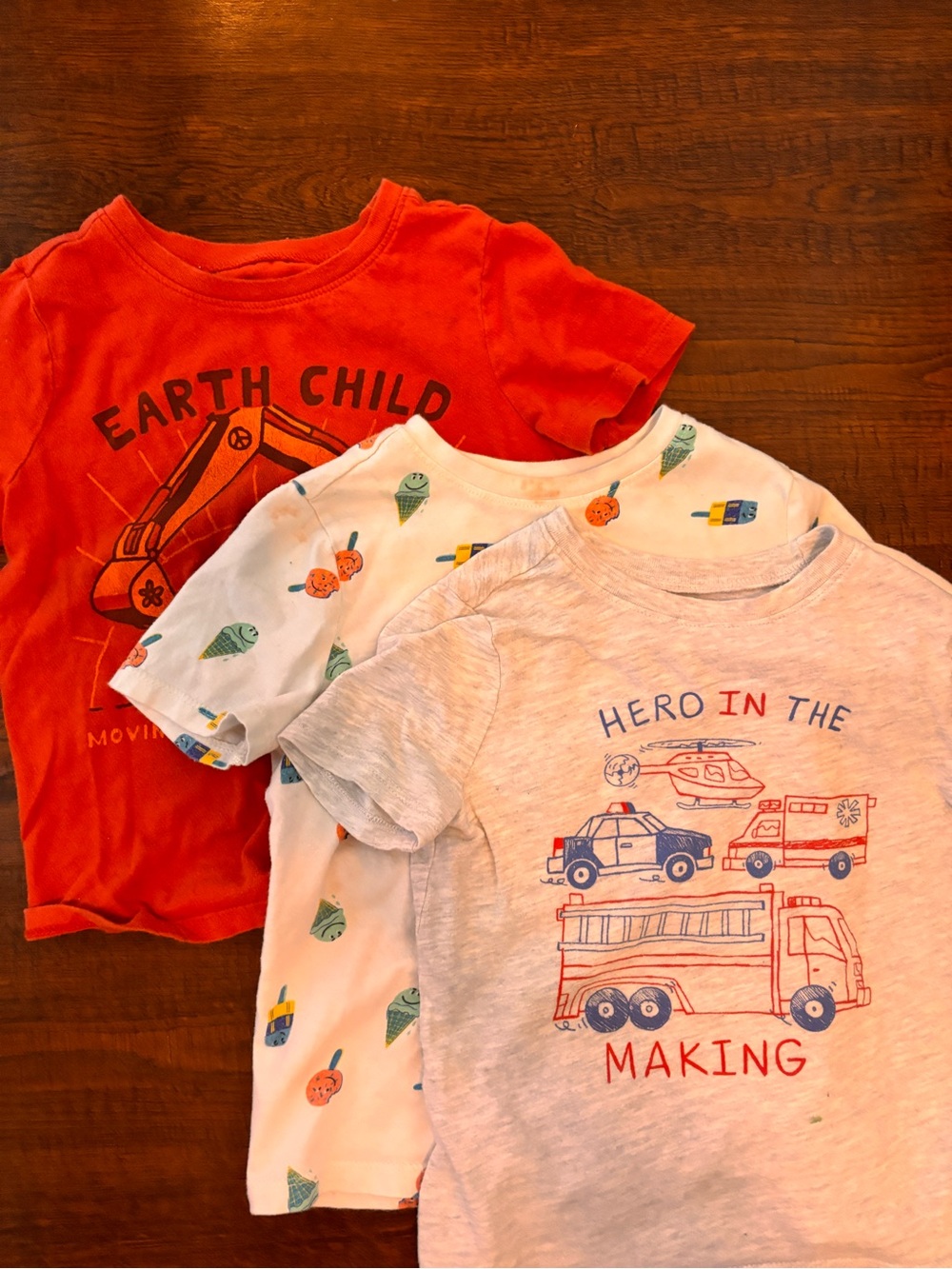 Old Navy 3 pack kids tshirts